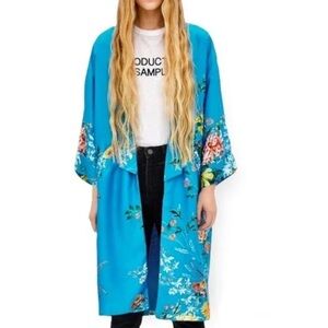 ZARA TRF Blue floral satin open front kimono robe